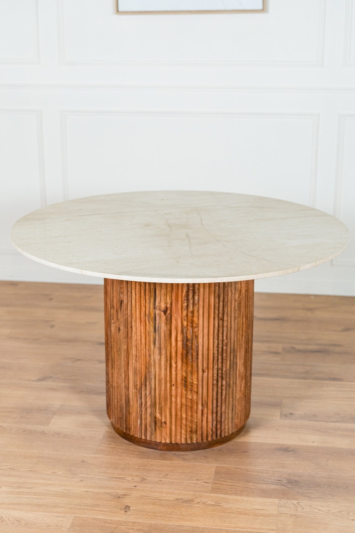 TABLE A MANGER MILA TRAVERTIN BEIGE 5